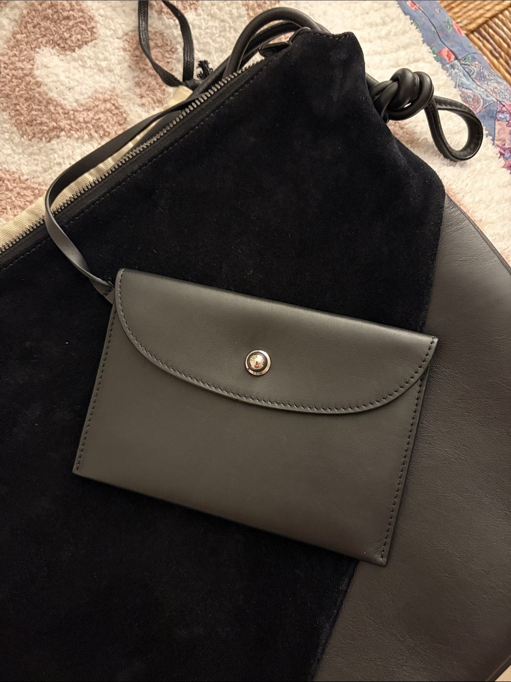 Ratio Et Motus Solvit Leather/Suede bag - Picture 9 of 11